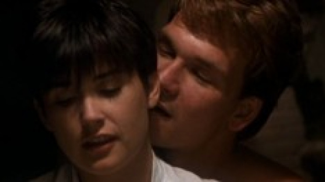 Stasera in tv Ghost, trama e cast con Demi Moore