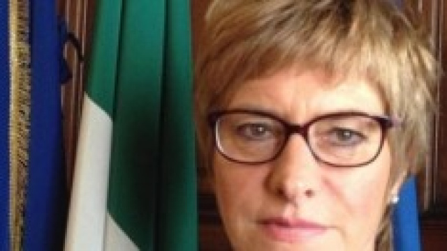 Pinotti: Italia pronta all'invio di forze di pace.