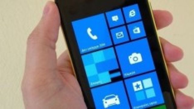 Nokia Lumia 920 prezzo e caratteristiche
