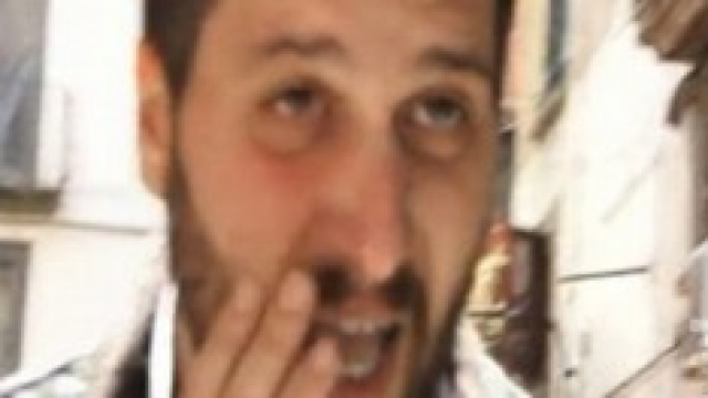 Picchiato l'inviato di Piazza Pulita a Forcella