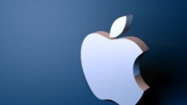 Apple vs Samsung: chi la spunter&agrave;?