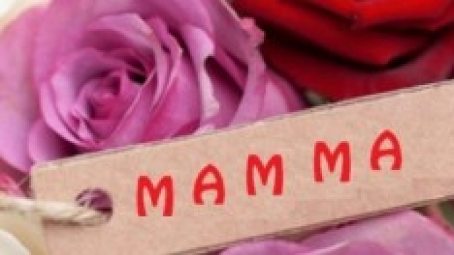 Festa della mamma, frasi aforismi citazioni auguri