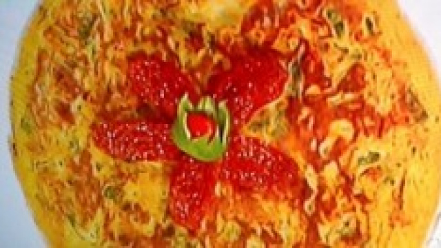 Frittata con friggitelli e pomodori sott'olio