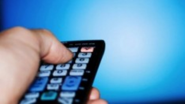 Programmi tv Mediaset e Rai prima serata 7 maggio