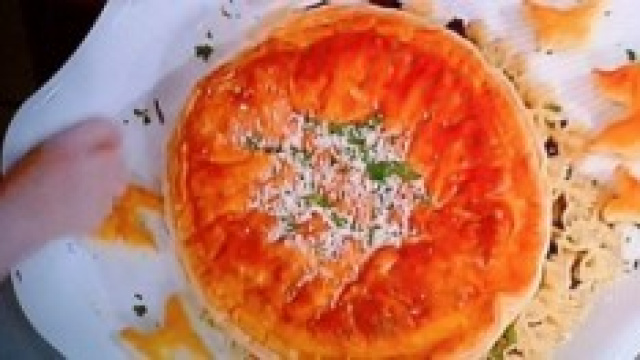 Farfalle con fiori di zucca al sale affumicato