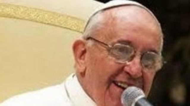 Papa Francesco - Foto Facebook