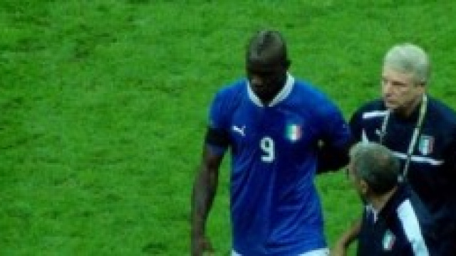 Mario Balotelli sar&agrave; titolare all'esordio Mondiale