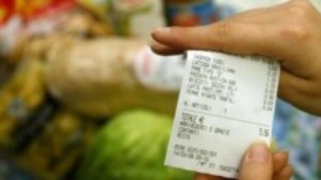 uno scontrino della spesa di oggi
