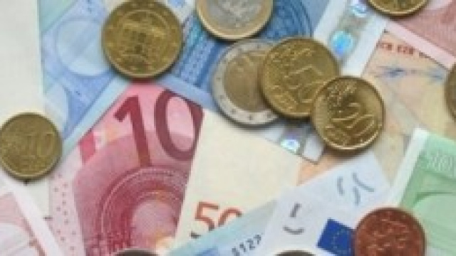 Euro: banconote e monete in circolazione
