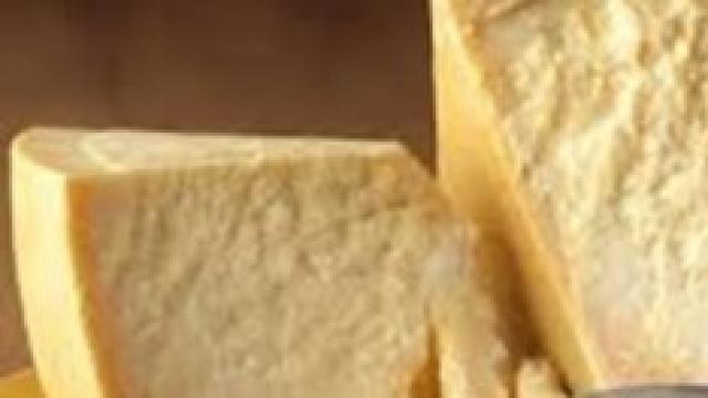 Parmigiano Reggiano contaminato di aflatossina.