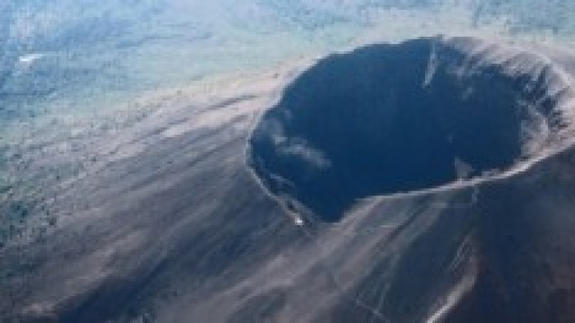 Trovato cadavere nei pressi del Vesuvio