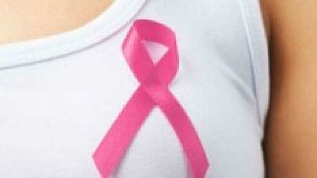 Che relazione tra nei e rischio di tumore al seno?