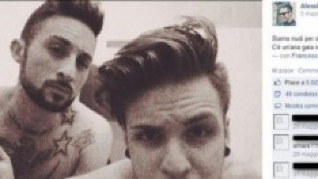 Il bacio gay dei Dear Jack