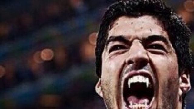 I denti che Suarez ha affondato su Chiellini