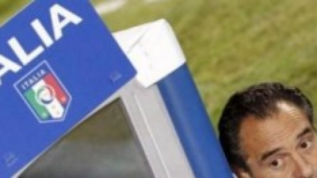 Prandelli elimina l'Italia