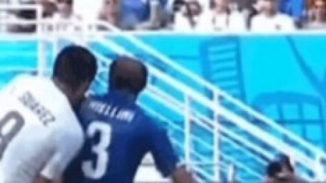 Suarez squalificato per 9 gare. Addio al Mondiale.