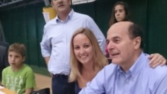 Bersani a Solaro per la cena sociale