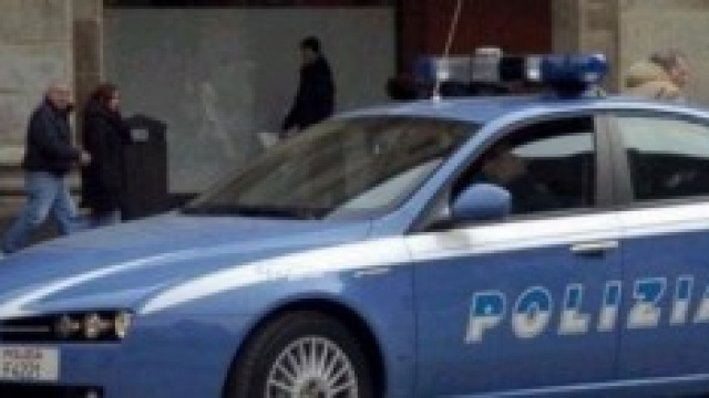 Immagine di un'auto della polizia