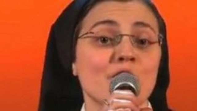 Suor Cristina favorita per vittoria The Voice