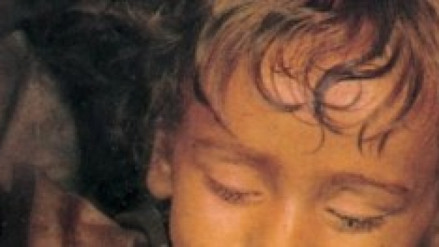 Rosalia Lombardo morta nel 1920 apre gli occhi.