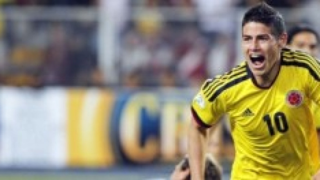 Il capocannonniere James Rodriguez dopo un goal