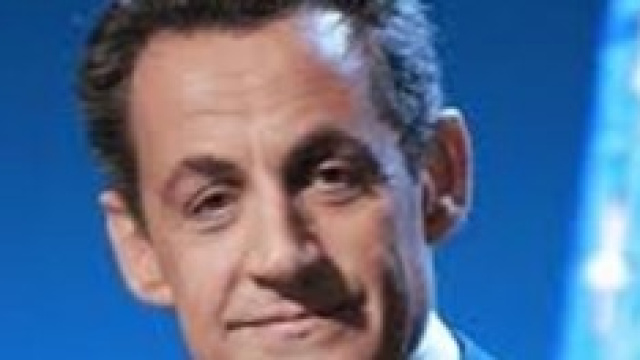 Sarkozy in stato di fermo per concussione.