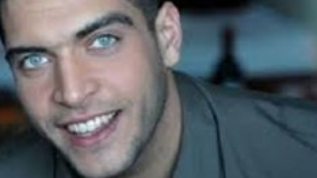 Tenta il suicidio Vito Mancini.