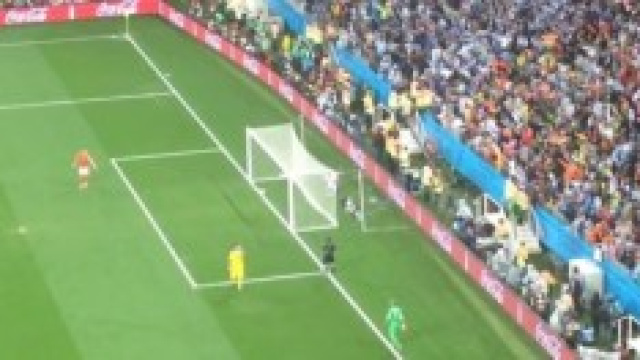 Il rigore di Vlaar sarebbe entrato.