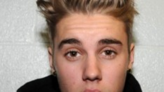 Justin Bibier condannato per vandalismo.