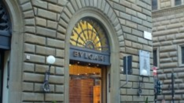 Svaligiato negozio Bulgari a Roma