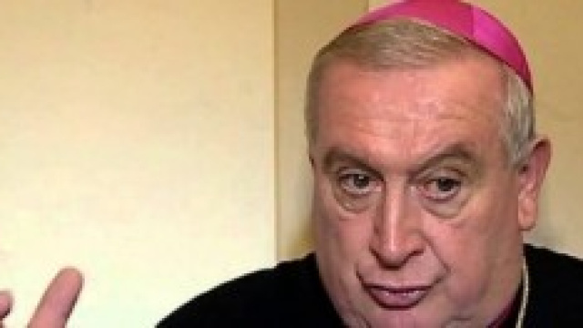 Il vescovo di Novara Franco Giulio Brambilla
