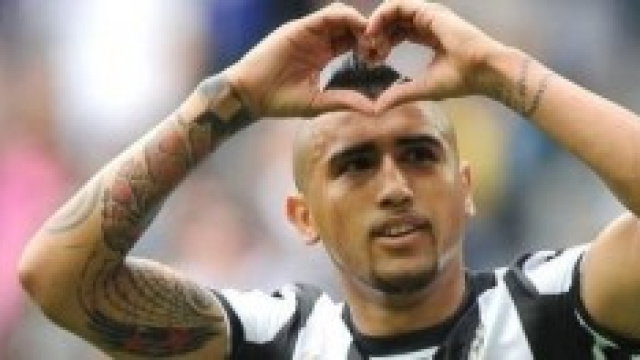 Vidal potrebbe restare alla Juve.