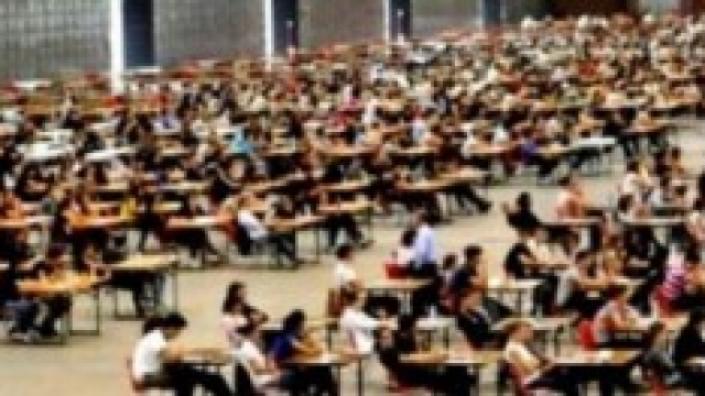 Un'immagine dalle selezioni nella sede di Palermo.