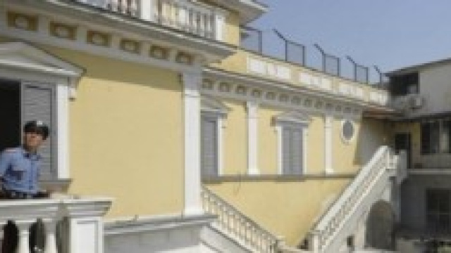 La villa del boss Di Lauro sede della Polizia