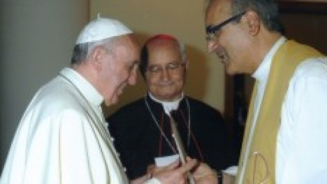 Il Cd viene consegnato a Papa Francesco