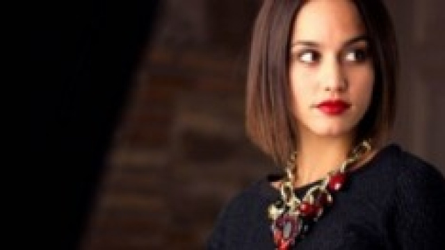 Megan Montaner la protagonista de Il segreto.