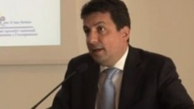 Miur, scuola, Reggi e gli stipendi dei docenti