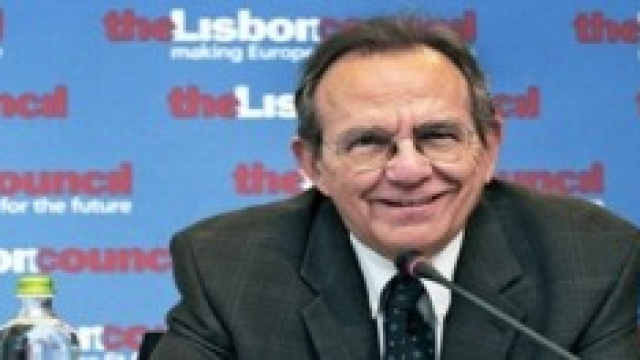 Pensione anticipata 2014, Padoan senza certezze