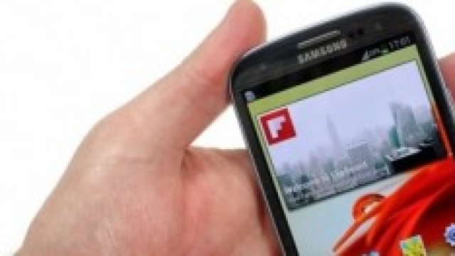 Expert e Sinergy: cellulari in promozione agosto
