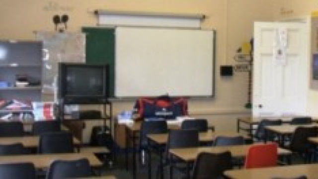Pensioni scuola, si risolver&agrave; questione Quota 96?