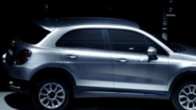 Un prototipo del nuovo suv compatto di casa Fiat 
