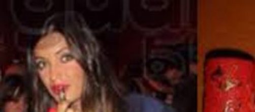 Sara Carbonero usando el labial rojo marroqu&iacute;