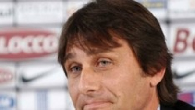 Antonio Conte vicino alla Nazionale italiana