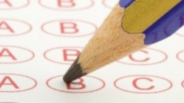 Scuola, valutazione docenti, precari e concorso