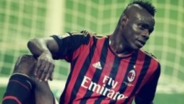 Balotelli guider&agrave; l'attacco del Milan a Valencia.