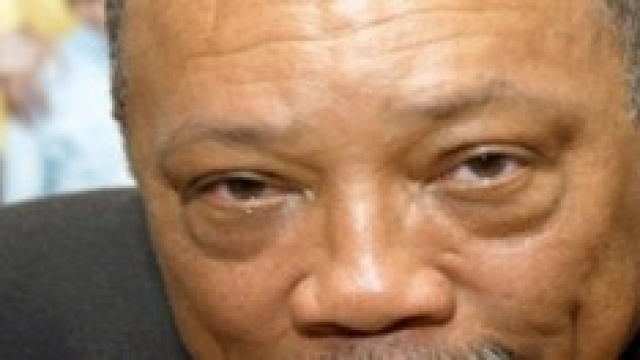 Quincy jones, un regard per&ccedil;ant