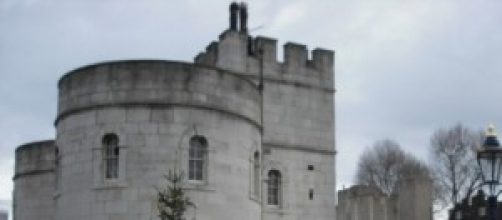 Torre de Londres, ao lado do Rio T&acirc;misa