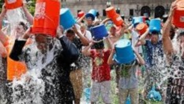 Ice Bucket Challenge, gavettone per vip