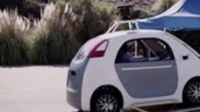 Comandi manuali per le GoogleCar.