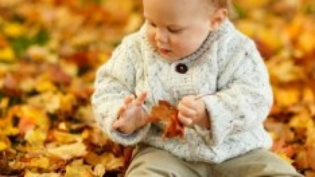 -Giochi bimbo autunno, crescere con lui-